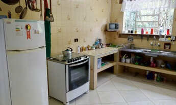 Imagem 7: Sitio a 70 km de SP, estr.Bragantina km8, beira asfalto