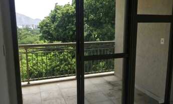 Imagem 2: Em área nobre de São Cristóvão com vista livre e indevassável excelente apto 3 quartos (1