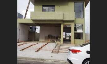 Imagem 2: Casa de condomínio para venda possui 211 metros quadrados com 3 quartos