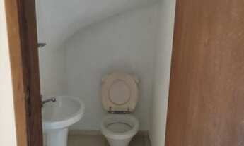 Imagem 6: Sobrado para venda possui 70 metros quadrados com 2 quartos em Cidade Industrial - Curitib