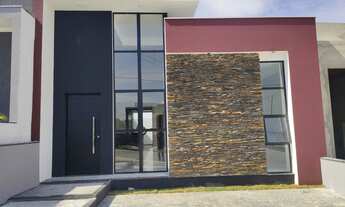 Imagem: Linda Casa com Piscina em Condomínio Fechado