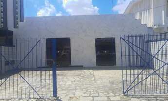 Imagem 4: Excelente investimento, Casa com 3 pontos comercial, próximo a AV Epitacio Pessoa!