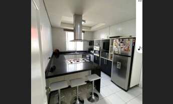 Imagem 6: Excelente imóvel de alto padrao para venda possui 219 metros quadrados de área construí