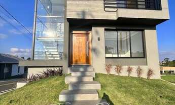 Imagem 4: Casa Triplex pronta para morar sendo 3 quartos no Ecoville