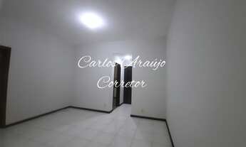 Imagem 4: Apartamento frente, vazio, próximo a praia e condução