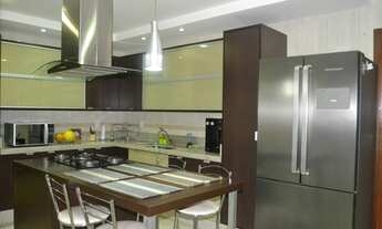 Imagem 4: Casa situada no bairro Jardim Primavera (bairro residencial) - Volta Redonda