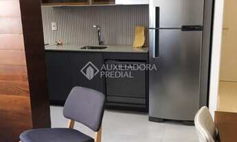 Imagem 3: PORTO ALEGRE - Apartamento Padrão - Mont Serrat