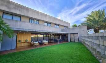 Imagem 2: Bela CASA no Westside Boulevard - 570m2 e 4 suítes