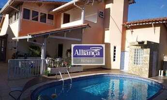 Imagem: Casa com 6 dormitórios à venda, 345 m²