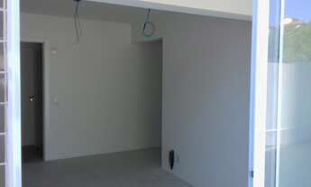 Imagem 2: Apartamento para Venda - 31m², 1 dormitório, 1 vaga - Santo Antonio