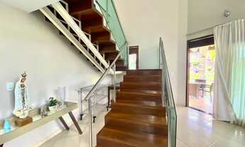 Imagem 5: Casa de condomínio fechado para aluguel possui 330 m²com 4 suítes