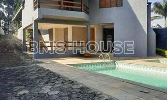 Imagem 1: Casa para Venda em Carapicuíba, Granja Viana, 4 dormitórios, 3 suítes, 5 banheiros, 13 vag