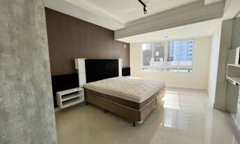 Imagem 6: Locação Anual 3 Suítes + 3 Vagas Mobiliado a 50 metros do Mar na Barra Sul