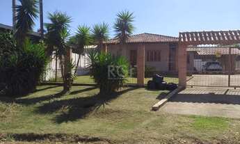 Imagem 2: Casa para Venda - 250m², 2 dormitórios, 4 vagas - Lageado