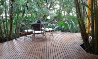 Imagem 2: Casa com 300m², 3 dormitórios, sendo 1 suite, 2 vagas - Bairro Espíirito Santo