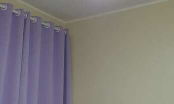 Imagem 7: Quarto moça estudante e/ou trabalhe