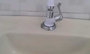 Imagem 2: Aluga-se um kitnet