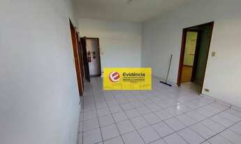 Imagem 2: Casa com 4 dormitórios para alugar, 154 m² por R$ 2.000,00/mês - Jardim Cristiane - Santo