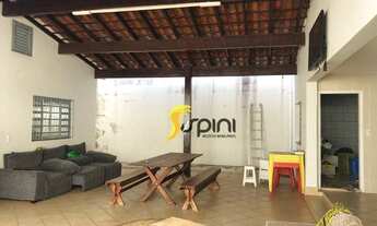 Imagem 3: Casa com 5 dormitórios para alugar por R$ 4.000,00/mês - Osvaldo Rezende - Uberlândia/MG