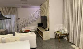 Imagem 7: Casa á venda no Jardin América Casa de Rua com 3 Quarto(s) e 4 banheiro(s) à Venda, 206.00