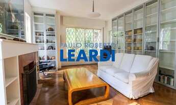 Imagem: CASA ASSOBRADADA - ALTO DE PINHEIROS - SP