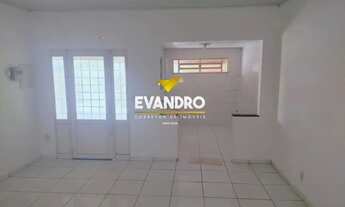 Imagem 7: Casa para Venda em Cuiabá, Santa Cruz, 3 dormitórios, 1 suíte, 2 banheiros, 2 vagas