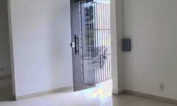 Imagem 3: Vieiralves, Imóvel Comercial, 2 Andares, 8 Salas, 3 Banheiros, Garagem 4 Vagas