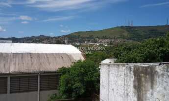 Imagem 5: Ótima casa reformada - Pátio com linda vista - Bairro Partenon
