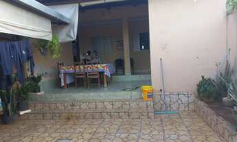 Imagem 2: Vende se uma casa