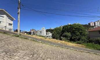 Imagem 2: Inbox Cia Imobiliária Vende Terreno de 740 m² no Bairro Borgo em Bento Gonçalves