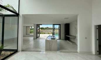 Imagem 7: Mansão 4 suítes, pé direito aprox. 6m no Aldeias do Lago