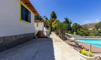 Imagem 2: Casa com 5 quartos em Albuquerque, Teresópolis