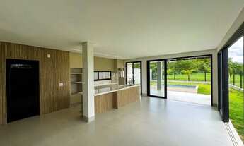 Imagem 6: Sobrado com 4 suítes plenas sendo a master com closet, sacada e banheira de hidromassagem