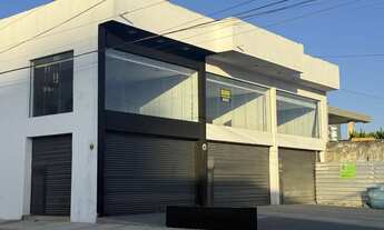 Imagem: Galeria comercial coroa do meio lançamento