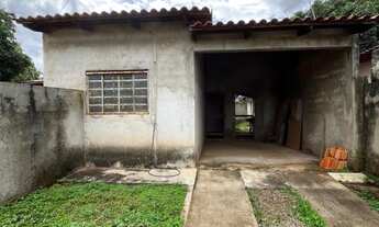 Imagem: Vendo um lote com 2 casas