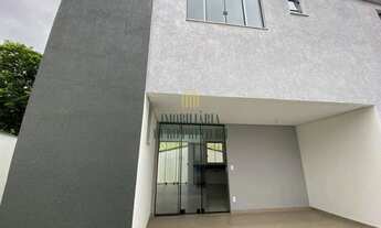 Imagem: Excelente Casa com Entrada Individual com