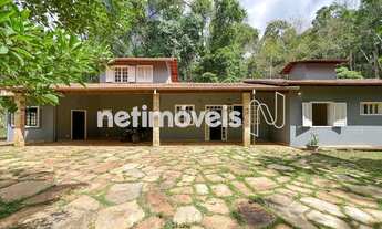 Imagem 4: Terreno com 3300 m²; sendo 350m²; de área construída