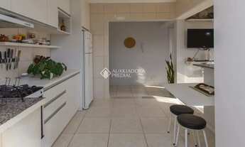 Imagem 3: Apartamento mobiliado perto da Redenção com 2D