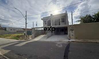 Imagem 2: Sobrado para venda no Bairro Chacara dos Cravos em Poços de Caldas, com 2 suites