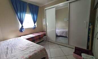 Imagem 7: A.C)- Vende-se casa em campo limpo