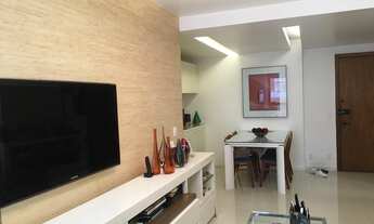 Imagem 2: Apartamento para venda tem 106 metros quadrados com 3 quartos em Lagoa - Rio de Janeiro