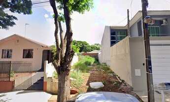 Imagem: Lote/Terreno para venda possui 180 metros