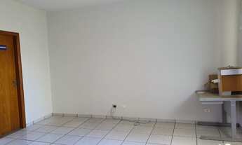 Imagem 6: Imóvel comercial para aluguel possui 360 metros quadrados com 4 quartos