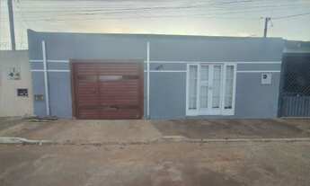 Imagem 2: VENDE-SE Casa com salão no Aero Rancho