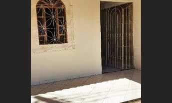 Imagem 2: Casa para venda com 145 metros quadrados com 3 quartos em Jardim Colorado - Vila Velha - E