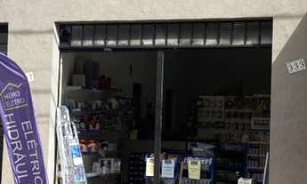 Imagem 2: Loja comercial na lateral do prédio do Bradesco da Avenida Portugal