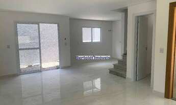 Imagem: Sobrado à venda no Xaxim com 3 quartos