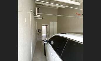 Imagem 3: Excelente imóvel de alto padrao para venda possui 219 metros quadrados de área construí