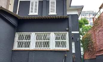 Imagem 2: Casa para aluguel reformada com 160 metros quadrados, 6 salas no Bom Fim - Porto Alegre