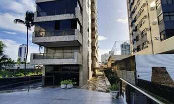 Imagem 3: Apartamento para venda tem 305 metros quadrados com 4 quartos